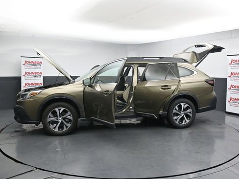 Used 2020 Subaru Outback Limited AWD/4WD image 43