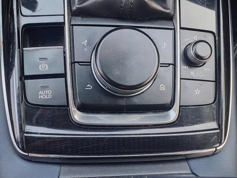 Used 2020 MAZDA CX-30 FWD w/ Preferred Package image 6