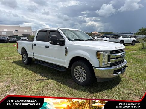 Used 2018 Ford F250 XL w/ STX Appearance Package RWD image 7