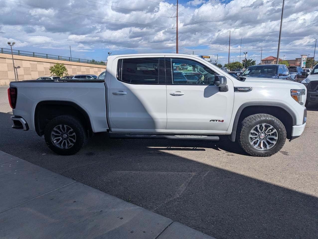 Used 2019 GMC Sierra 1500 AT4 AWD/4WD image 6