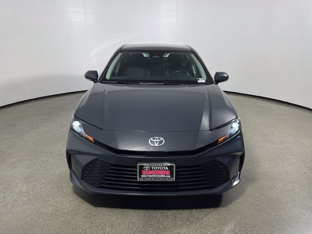 Used 2025 Toyota Camry LE FWD image 8