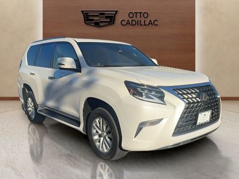 Used 2020 Lexus GX 460 image 7