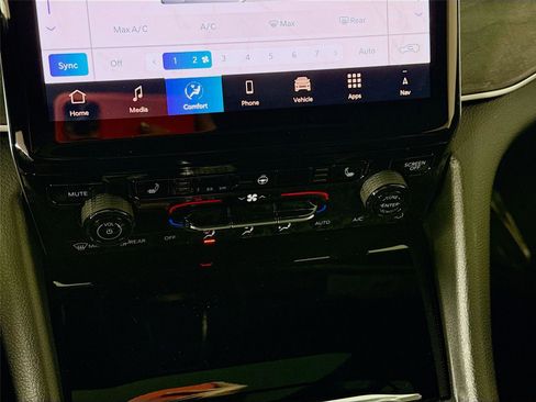 New 2025 Jeep Grand Cherokee L Limited w/ Trailer Tow Package image 11