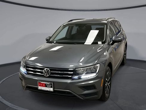 Used 2021 Volkswagen Tiguan SE w/ Panoramic Sunroof Package AWD/4WD image 1