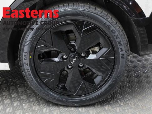 Used 2023 Kia Niro Wind w/ Wind Preserve Package image 8