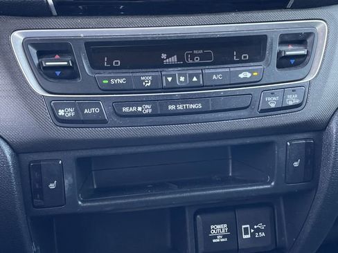 Certified 2023 Honda Passport TrailSport image 19