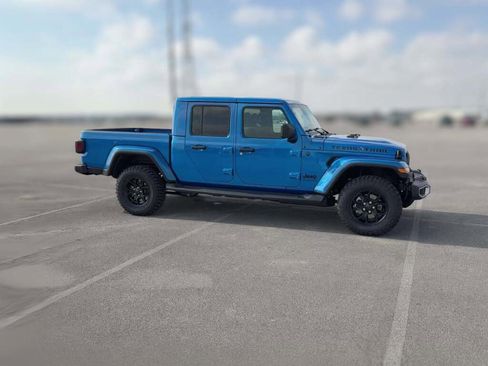 New 2026 Jeep Gladiator Sport image 15