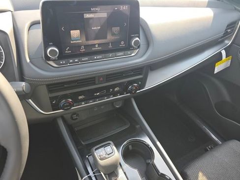 New 2026 Nissan Rogue SV w/ Cold Weather Package AWD/4WD image 34