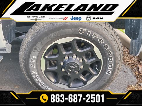 Used 2025 RAM 2500 Laramie AWD/4WD image 7