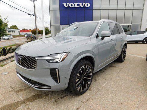 New 2026 Volvo XC90 B6 Plus w/ Protection Package Premier AWD/4WD image 2