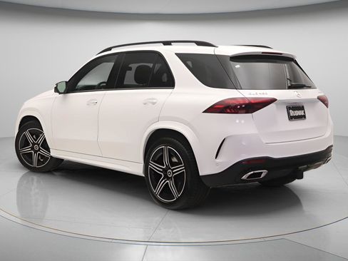 New 2026 Mercedes-Benz GLE 450 4MATIC image 2