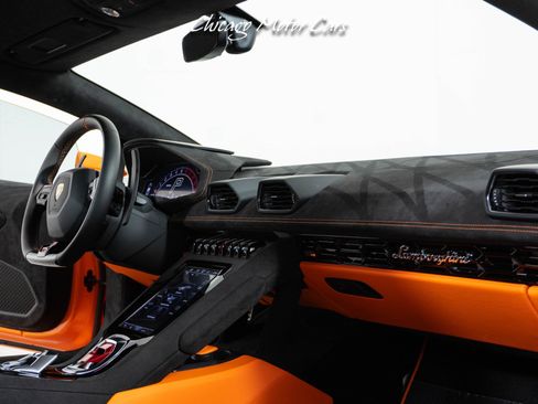 Used 2023 Lamborghini Huracan Tecnica image 45