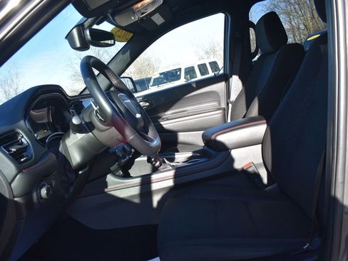 Used 2025 Dodge Durango GT image 26