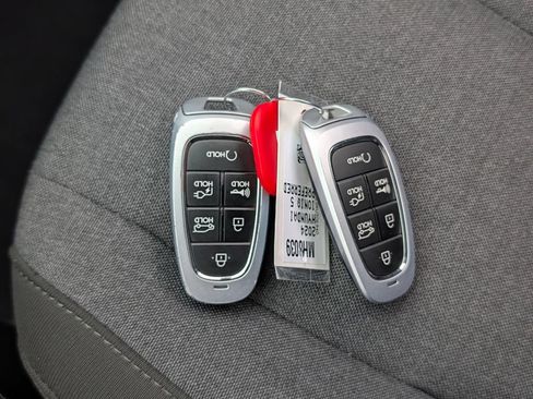 Certified 2024 Hyundai Ioniq 5 SEL RWD image 32