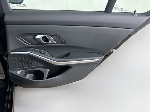 Used 2025 BMW 330i Sedan image 31