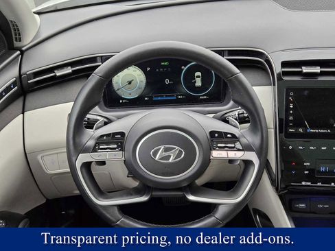 Used 2024 Hyundai Tucson Limited image 19