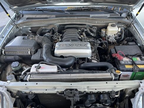 Used 2006 Toyota 4Runner SR5 image 39