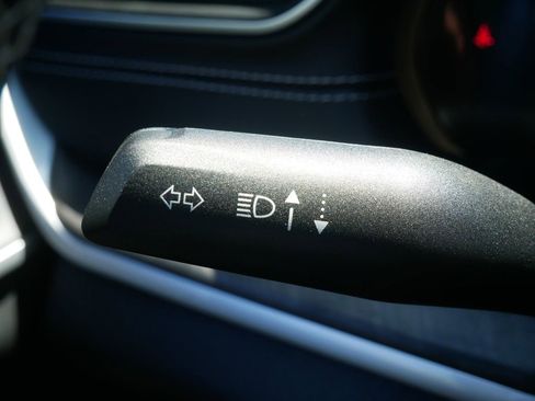 New 2025 Jeep Grand Cherokee Limited 4xe image 30