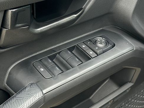 New 2025 Toyota Tacoma SR5 image 12