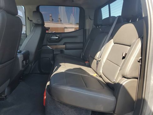 Used 2021 Chevrolet Silverado 1500 LT Trail Boss AWD/4WD image 15