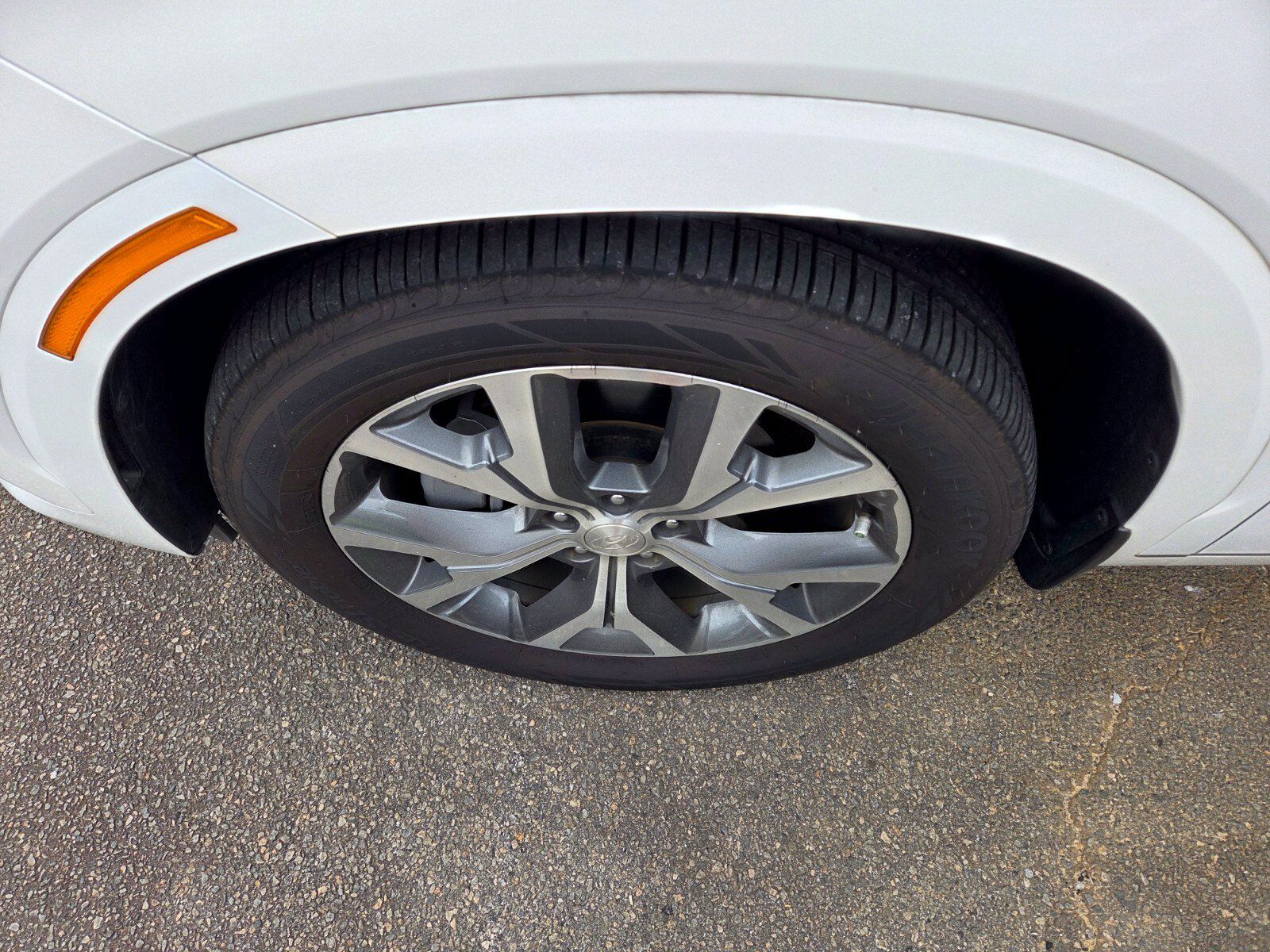 Used 2022 Hyundai Palisade Limited FWD image 4