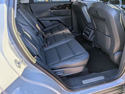 New 2026 Lincoln Nautilus Premier w/ Jet Appearance Package image 33