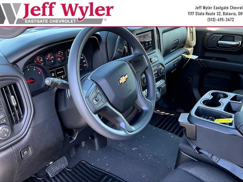 New 2026 Chevrolet Silverado 2500 Custom w/ Custom Value Package AWD/4WD image 15