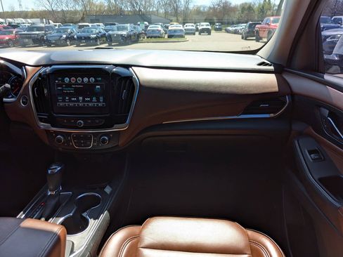 Used 2019 Chevrolet Traverse High Country AWD/4WD image 20