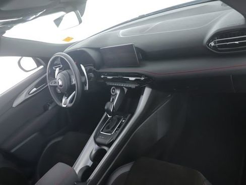 Used 2025 Dodge Hornet R/T image 29