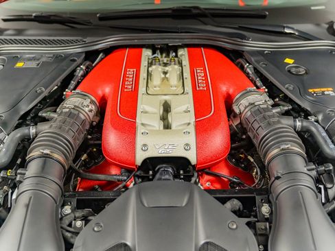 Used 2021 Ferrari 812 GTS RWD image 50