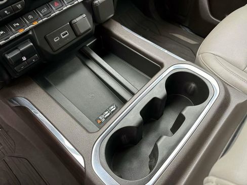 Used 2020 GMC Sierra 1500 SLT w/ SLT Premium Plus Package image 25