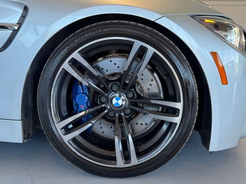 Used 2018 BMW M4 Base image 19