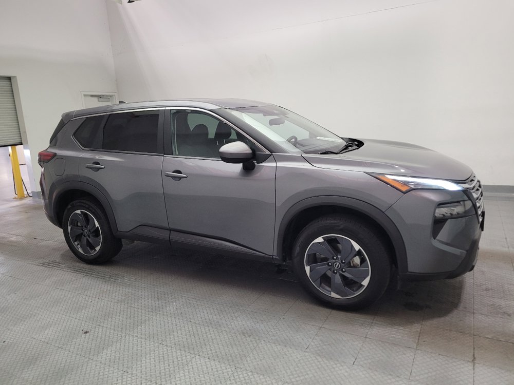 Used 2024 Nissan Rogue SV FWD image 11