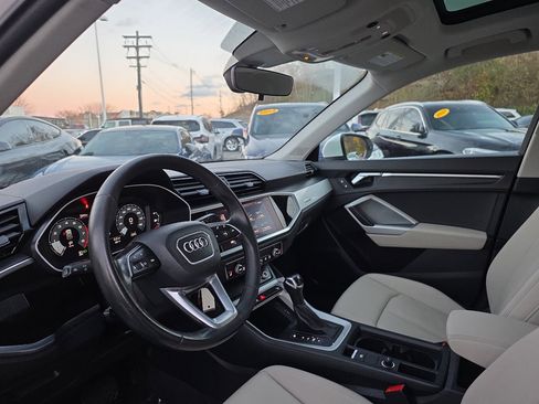 Used 2021 Audi Q3 2.0T Premium image 25