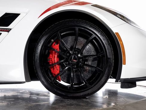 Used 2017 Chevrolet Corvette Grand Sport w/ Z07 Performance Package image 18