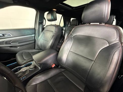 Used 2016 Ford Explorer Sport w/ Equipment Group 401A AWD/4WD image 15