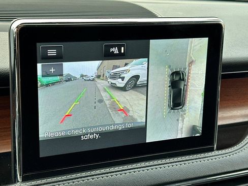 Used 2022 Lincoln Corsair Reserve w/ Equipment Group 201A image 22