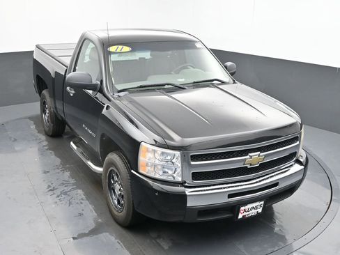 Used 2011 Chevrolet Silverado 1500 W/T w/ LS Package RWD image 32