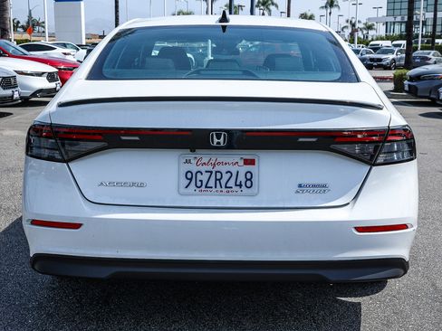 Used 2023 Honda Accord Sport image 6