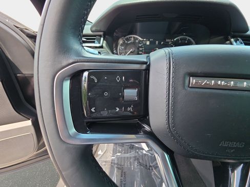Used 2022 Land Rover Range Rover Velar R-Dynamic S AWD/4WD image 17