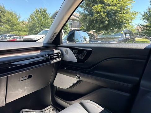 New 2026 Lincoln Aviator Reserve AWD/4WD image 20