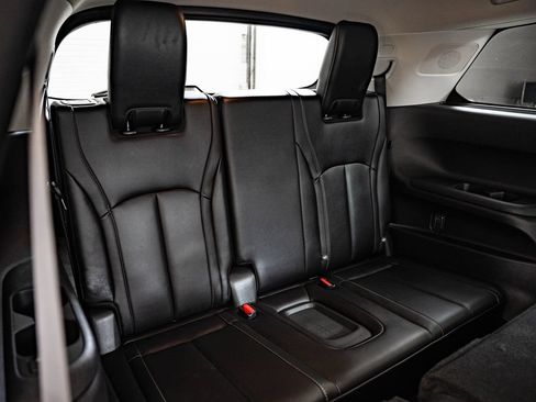 Used 2025 INFINITI QX60 Luxe AWD/4WD image 47