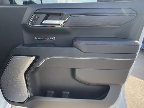 Used 2026 GMC Sierra 1500 AT4X image 29