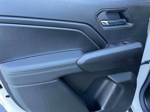 New 2026 GMC Canyon Elevation w/ Convenience Package image 16