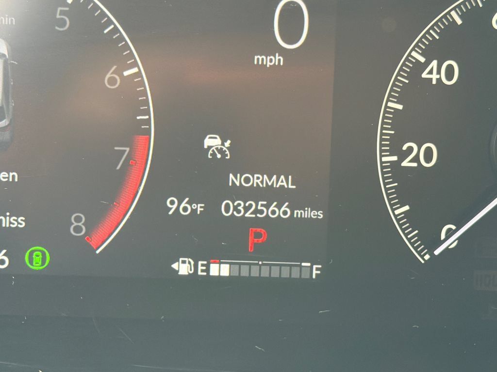 Used 2025 Honda HR-V Sport image 27