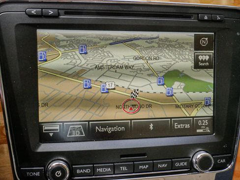 Used 2015 Bentley Continental GT V8 S image 24