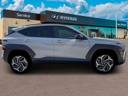 New 2026 Hyundai Kona SEL Premium AWD/4WD image 8
