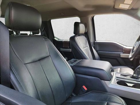 Used 2018 Ford F150 Lariat RWD image 16