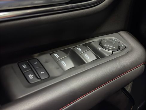 Used 2022 Chevrolet Tahoe RST image 37