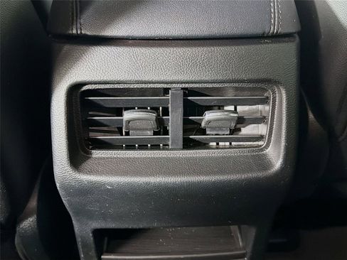 Used 2020 Ford Edge SEL w/ Convenience Package image 25